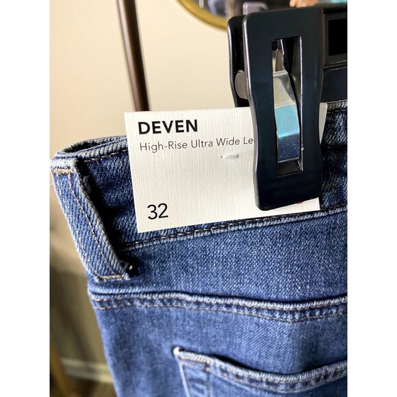 AG Adriano Goldschmied Deven High Rise Wide Leg Jeans size 32 - Picture 5 of 7